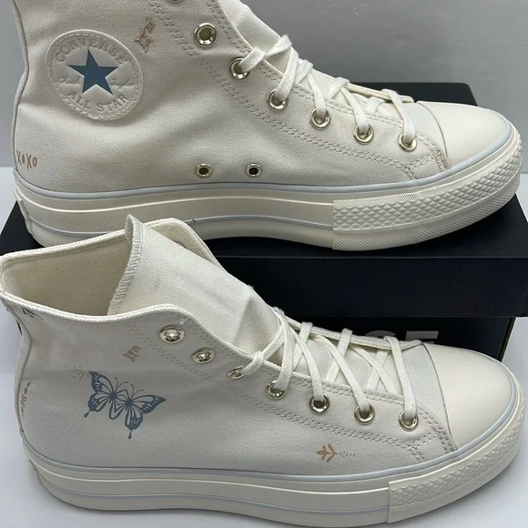 Converse WMNS High-Top Platform Sneakers
CTAS LIFT HI VINTAGE WHITE/COCOON BLUE - Picture 2 of 16